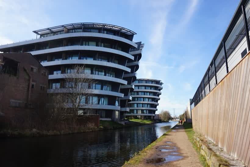 Bridgewater Canal towards Seamon's Moss Bridge, close to the Aldi on Atlantic Street, Altrincham