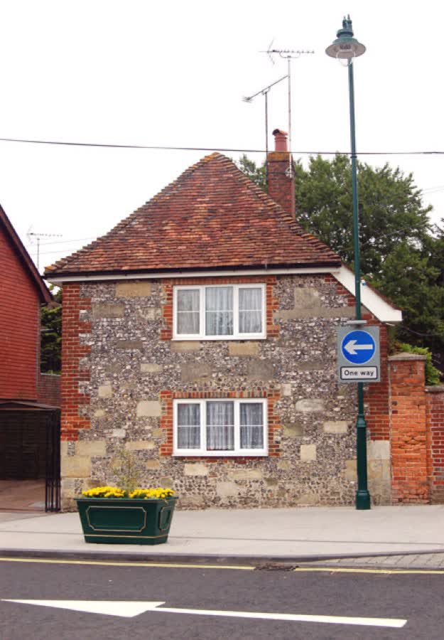 Cottage in Salisbury Street, Amesbury, close to the Aldi on Salisbury Road, Amesbury